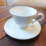 TAZA Y PLATO LUXE BLANCO 90 ML