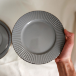 PLATOS ABU DHABI GRIS BORDE DORADO - Imagen 3