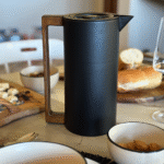 JARRA TERMICA BLACK ASA MADERA 1500 ML - Imagen 5