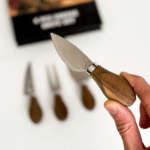 SET X 4 CUCHILLOS PARA QUESO MANGO DE MADERA ACACIA - Imagen 3