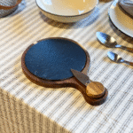 TABLA QUESERA REDONDA DE ACACIA Y LAJA CON CUCHILLO - Imagen 4
