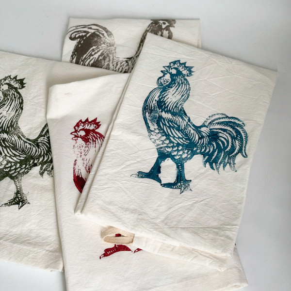 REPASADOR ESTAMPADO EL GALPON DEL EDEN - GALLO