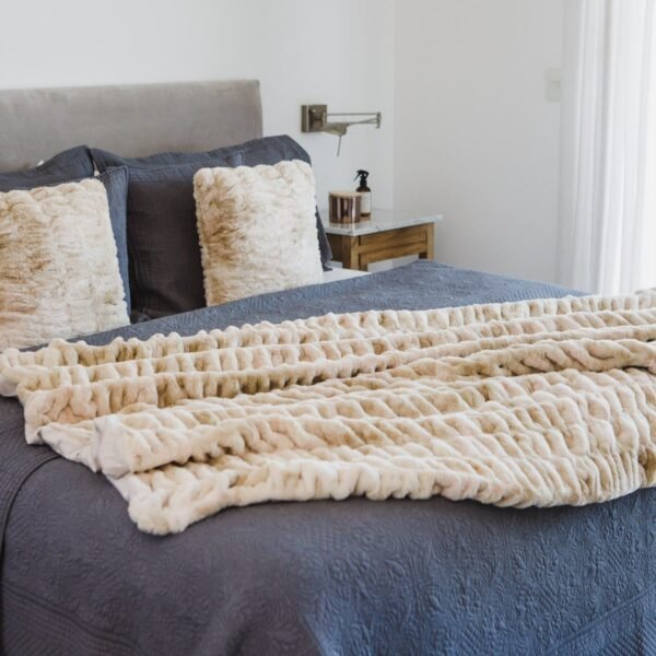 MANTA PIEL THROW SAN MARINO NATURAL