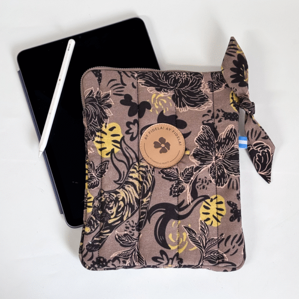 FUNDA TABLET TIGRE NEON