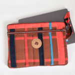 FUNDA NOTEBOOK 14" HAPPY ESCOCÉS