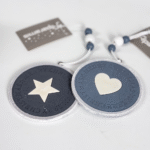 ADORNO CÍRCULO MADERA AZUL