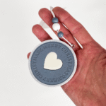 ADORNO CÍRCULO MADERA AZUL - Imagen 2