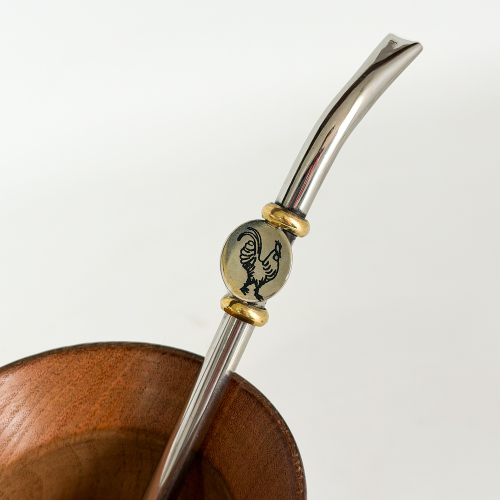 IMG_0976 BOMBILLA ARTESANAL DISEÑO GALLO GRABADO - Imagen 1