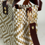 CARTERA MINIBAG MEXICO ROMBOS DORADOS Y BLANCO - Imagen 2