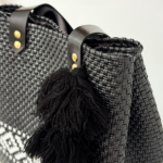 BOLSO HANDBAG MEXICO NEGRO CON GUARDA BLANCA - Imagen 5