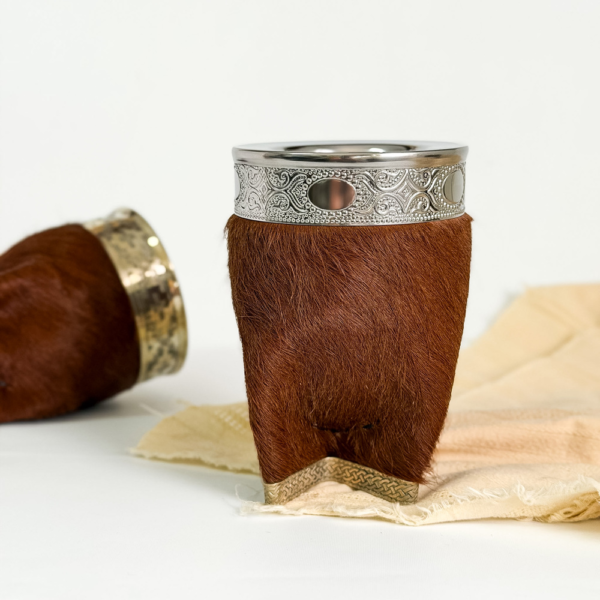 MATE IMPERIAL DE CUERO PELUDO BASE PLANA