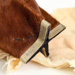 MATE IMPERIAL DE CUERO PELUDO BASE PLANA - Imagen 3