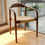 SILLONCITO LACAR MADERA OSCURA