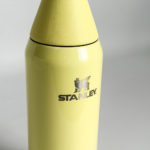 BOTELLA STANLEY ALL DAY SLIM 591ML POMELO - Imagen 4