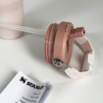 BOTELLA STANLEY FLIP STRAW 2.0 591ML ROSE QUA - Imagen 5