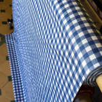 TELA MANTEL ANTIMANCHAS POR MEDIO METRO - CUADRILLE VICHY JARA AZUL - Imagen 2